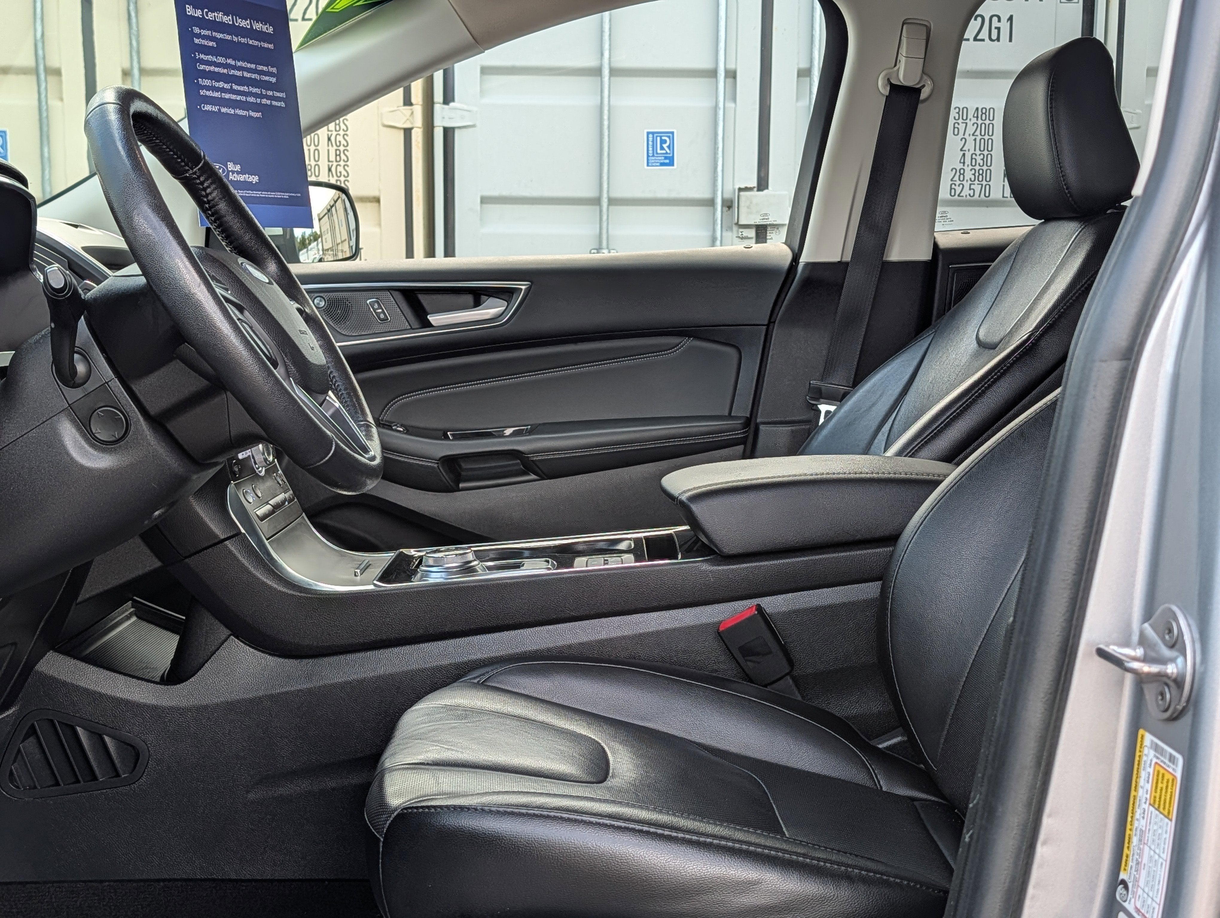 2020 Ford Edge Titanium
