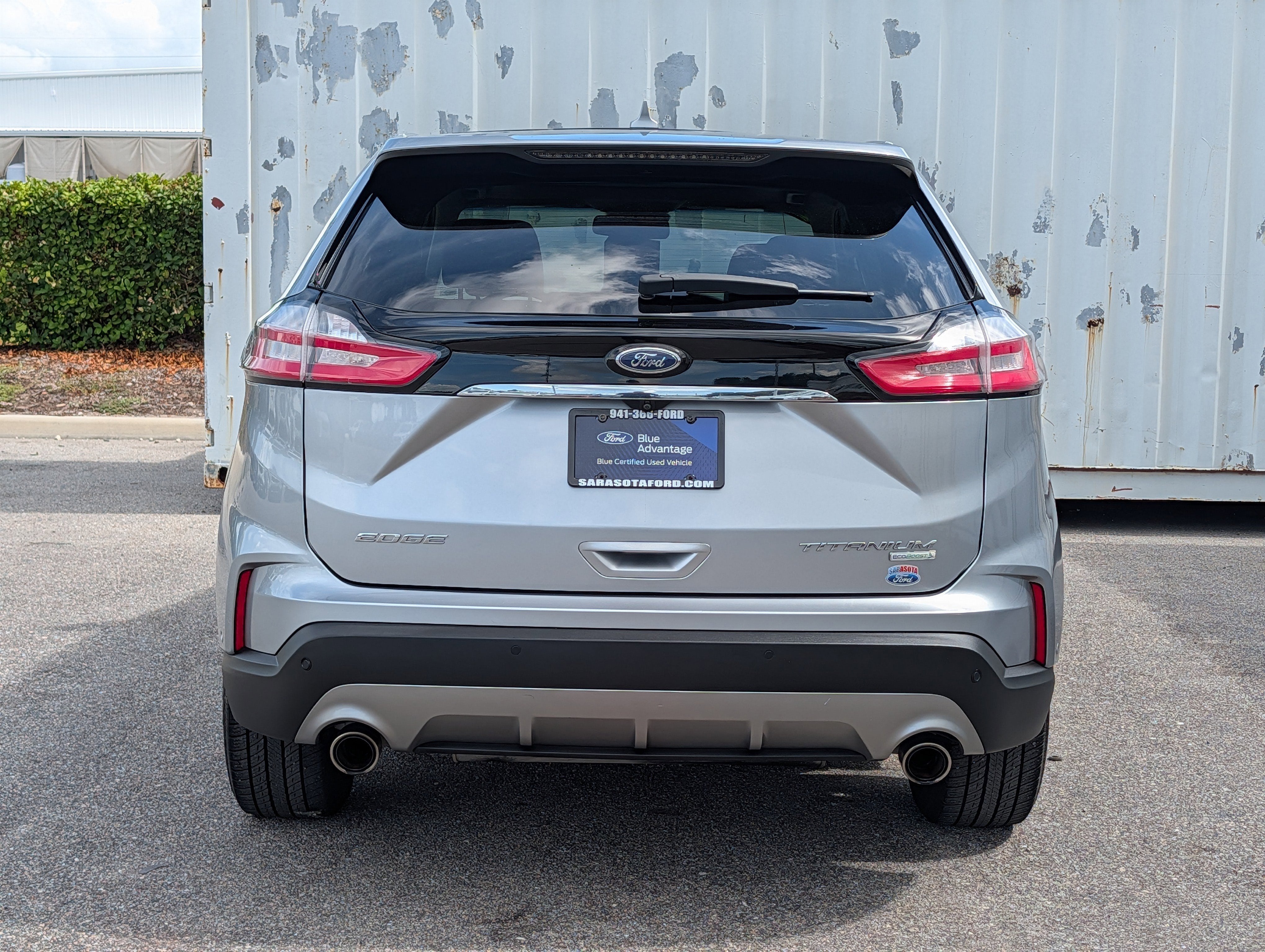 2020 Ford Edge Titanium