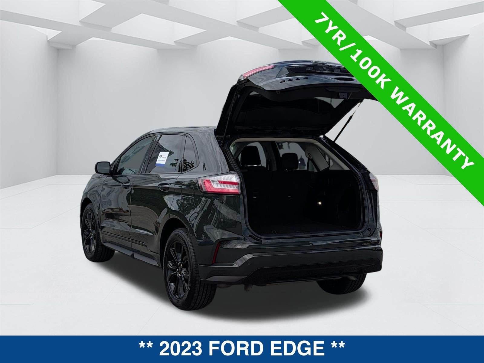 2023 Ford Edge SE