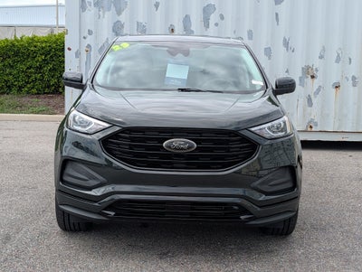2023 Ford Edge SE