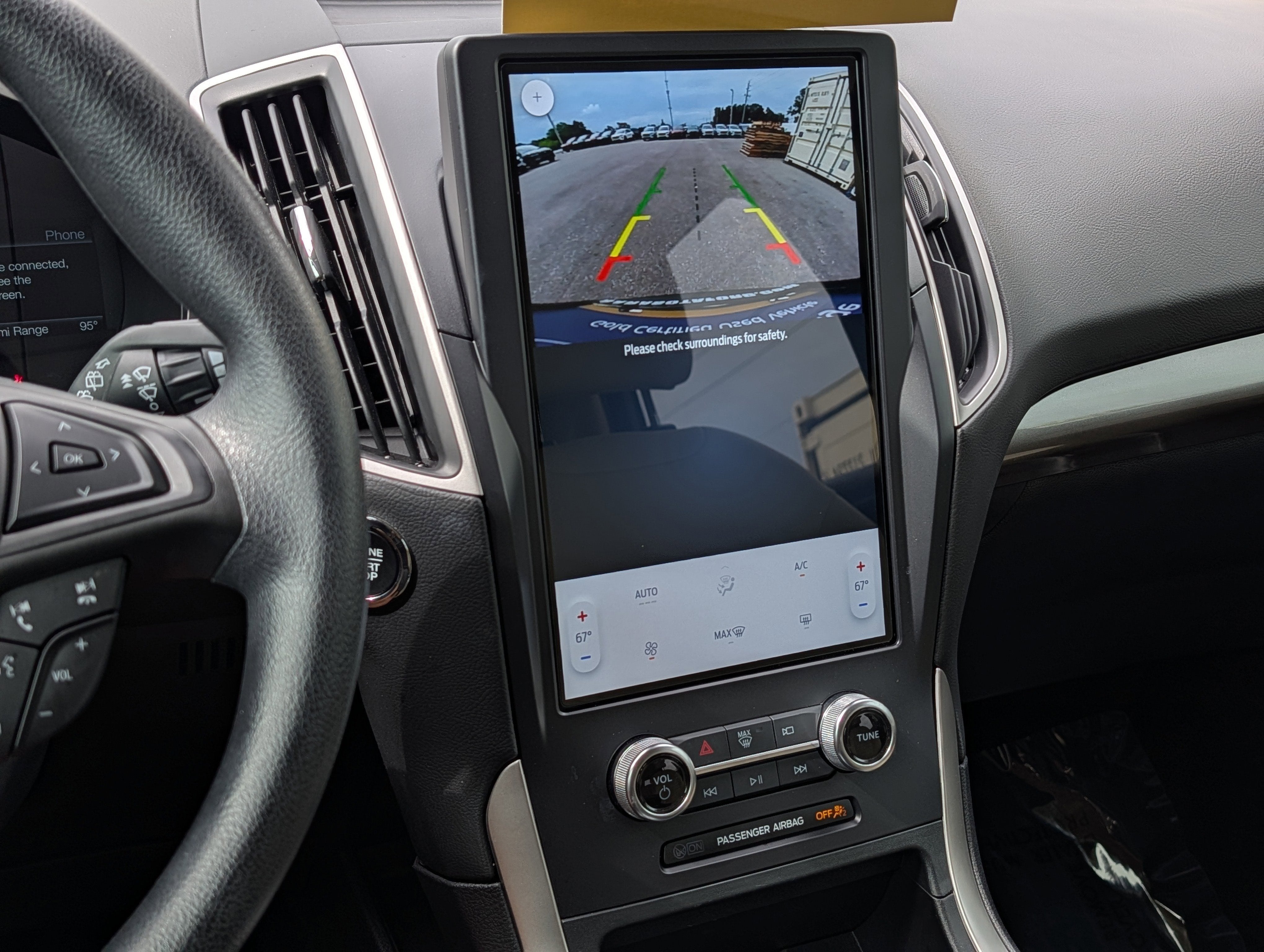 2024 Ford Edge SE