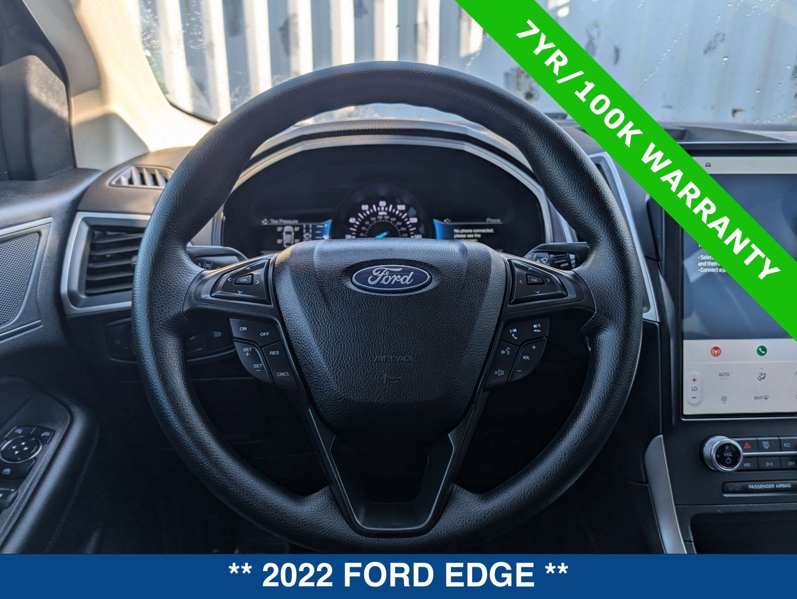 2022 Ford Edge SE
