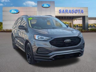 2022 Ford Edge SE