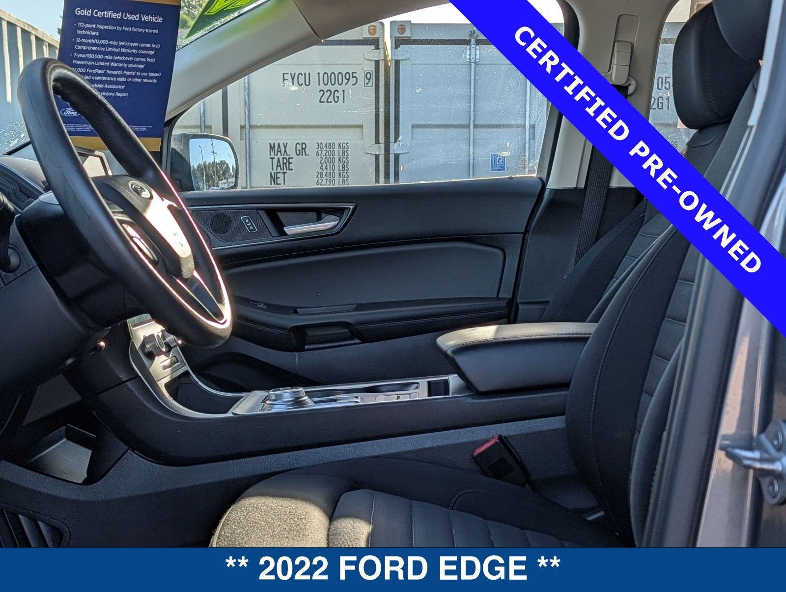 2022 Ford Edge SE
