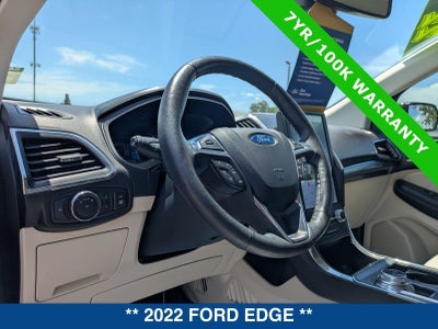2022 Ford Edge Titanium