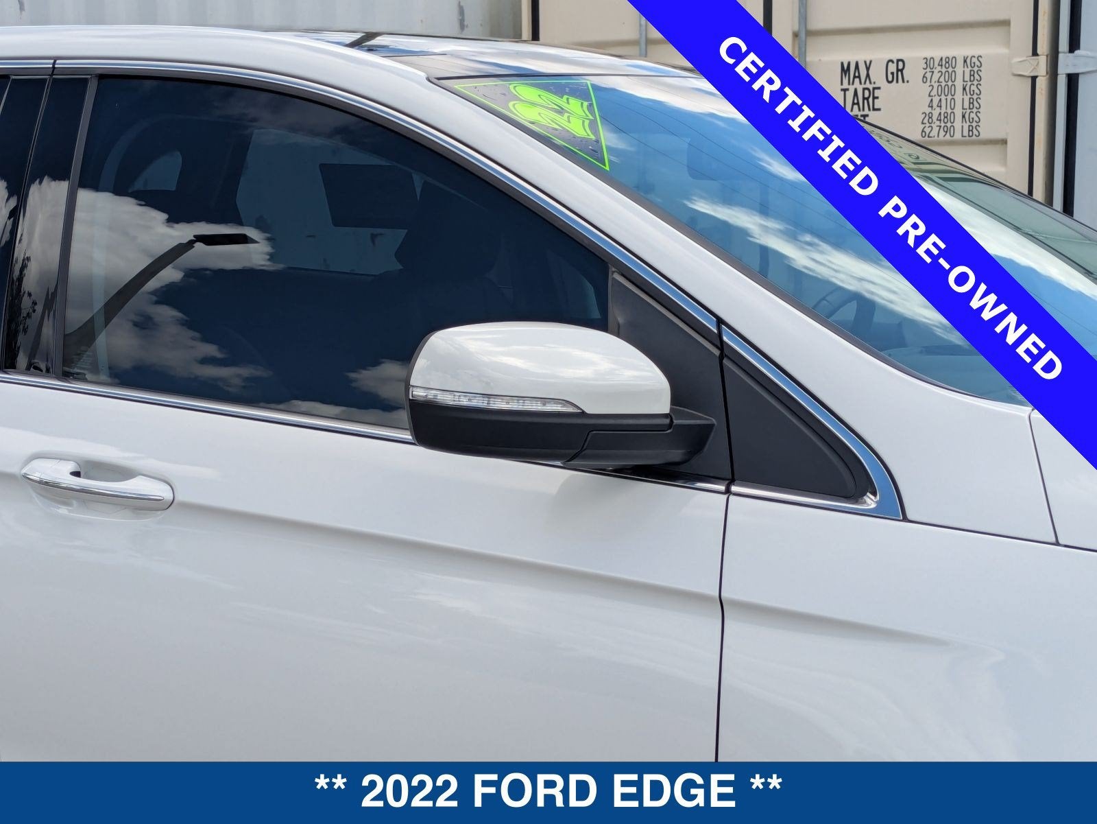 2022 Ford Edge Titanium