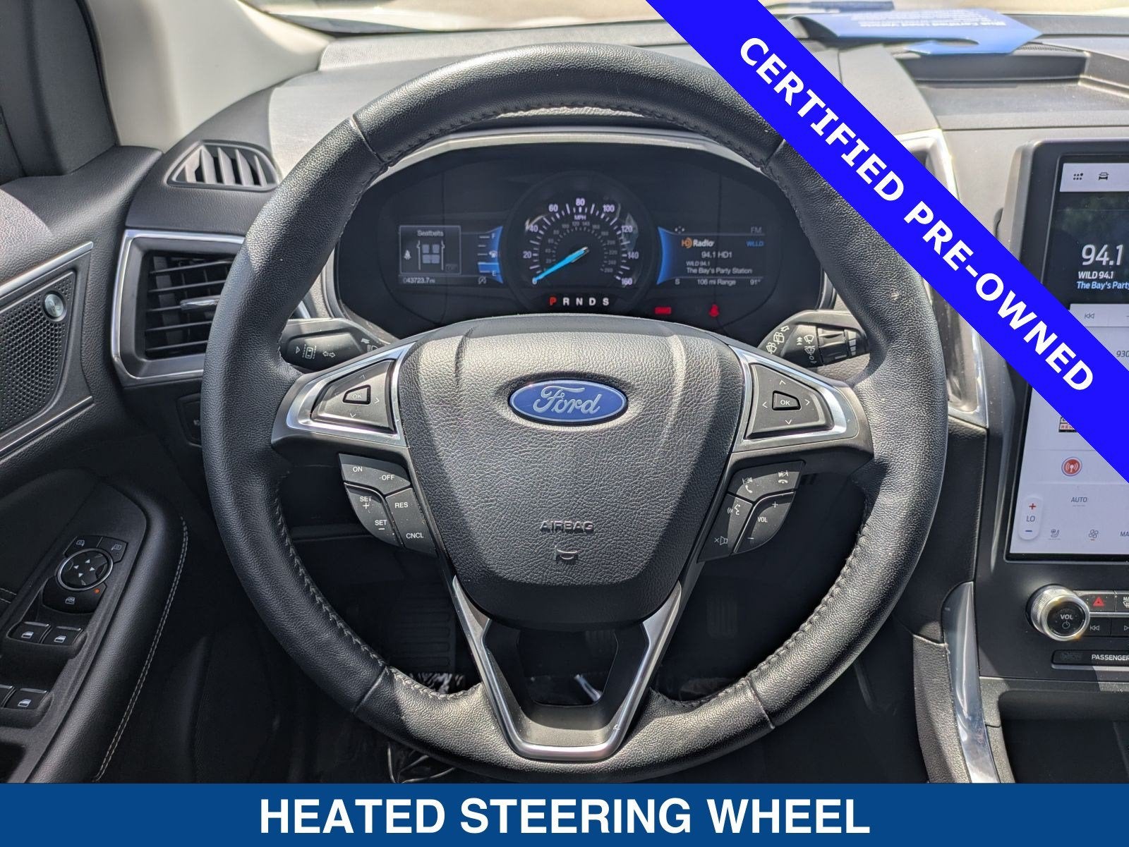 2022 Ford Edge Titanium