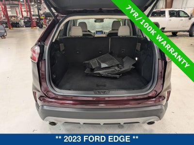 2023 Ford Edge Titanium