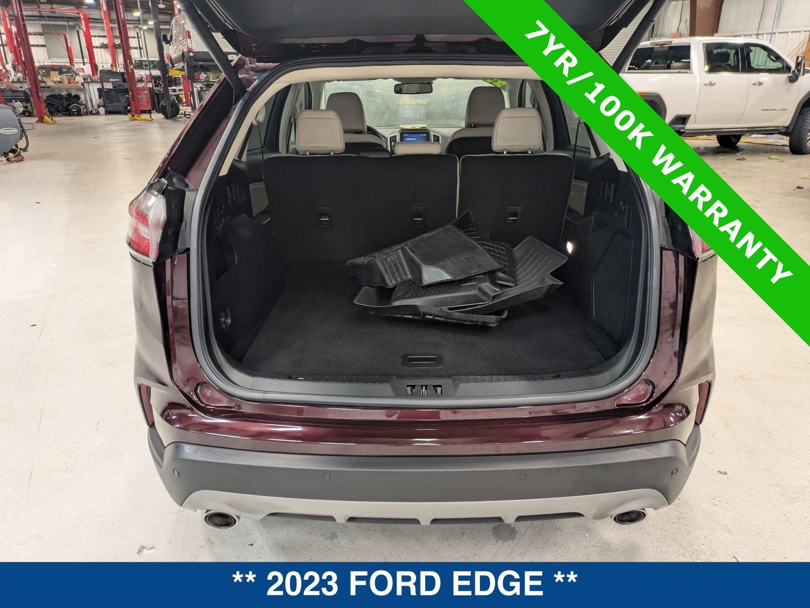 2023 Ford Edge Titanium
