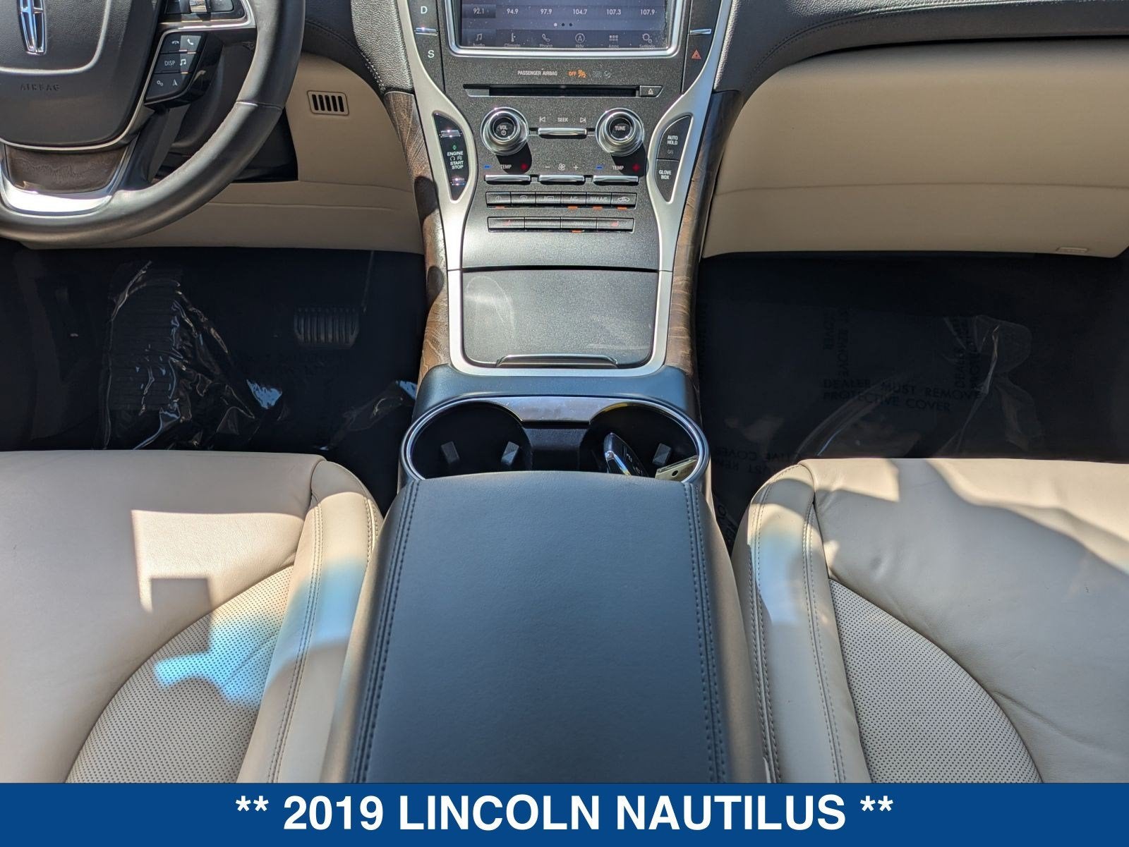 2019 Lincoln Nautilus Select