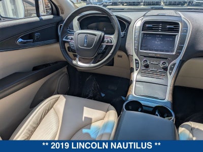 2019 Lincoln Nautilus Select