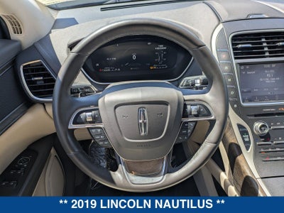 2019 Lincoln Nautilus Select