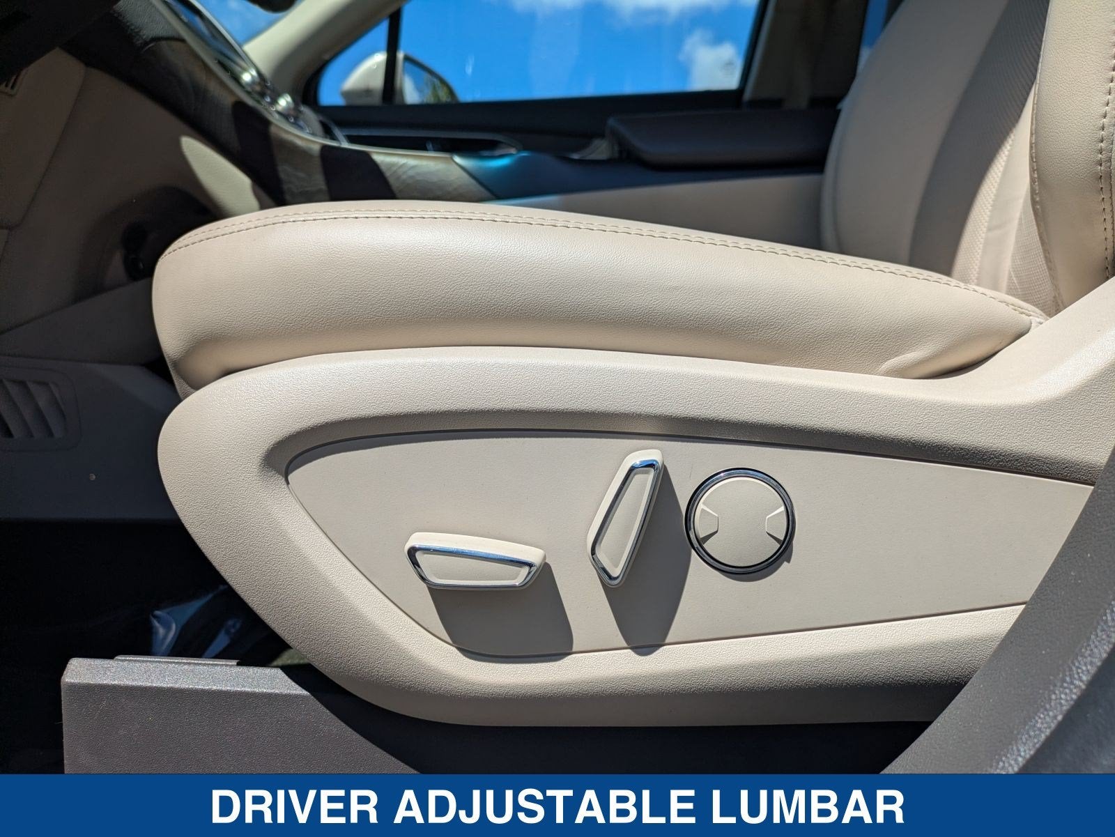2019 Lincoln Nautilus Select