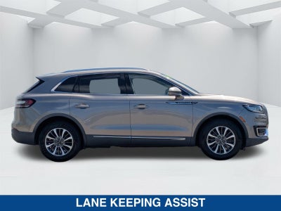 2019 Lincoln Nautilus Select