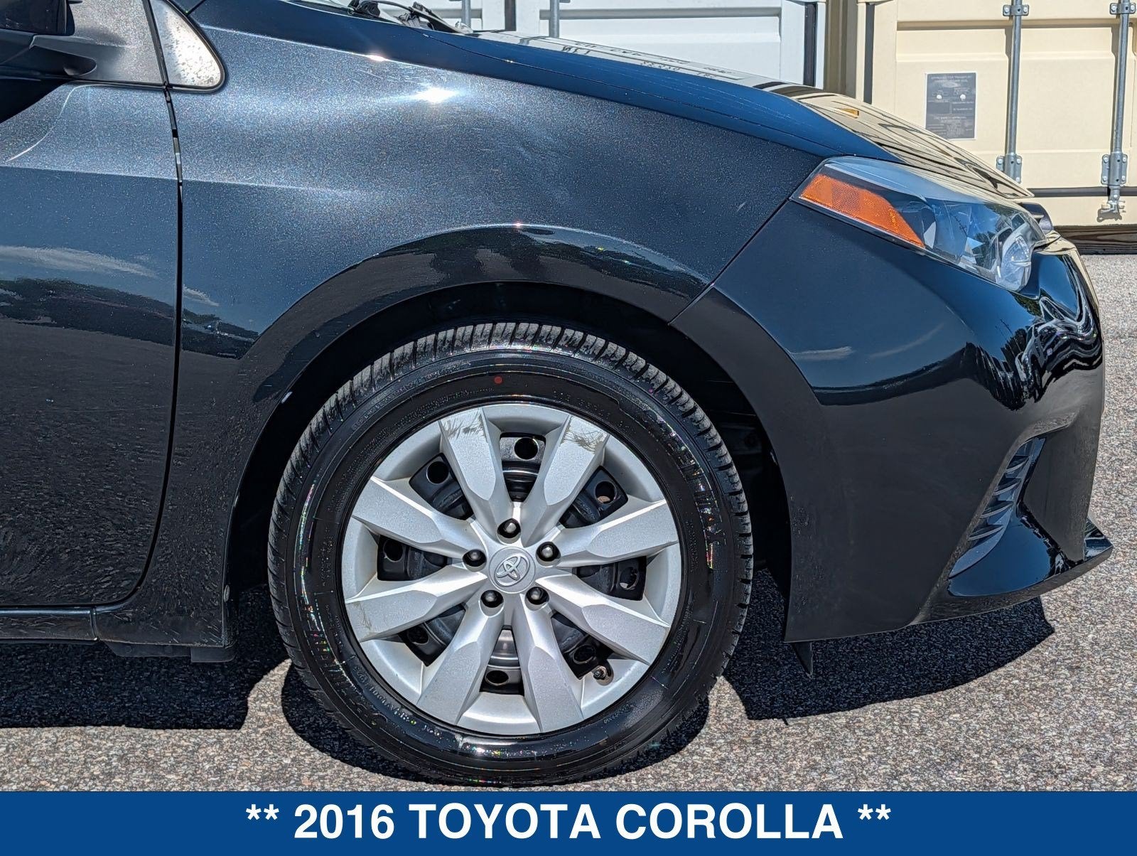 2016 Toyota Corolla LE