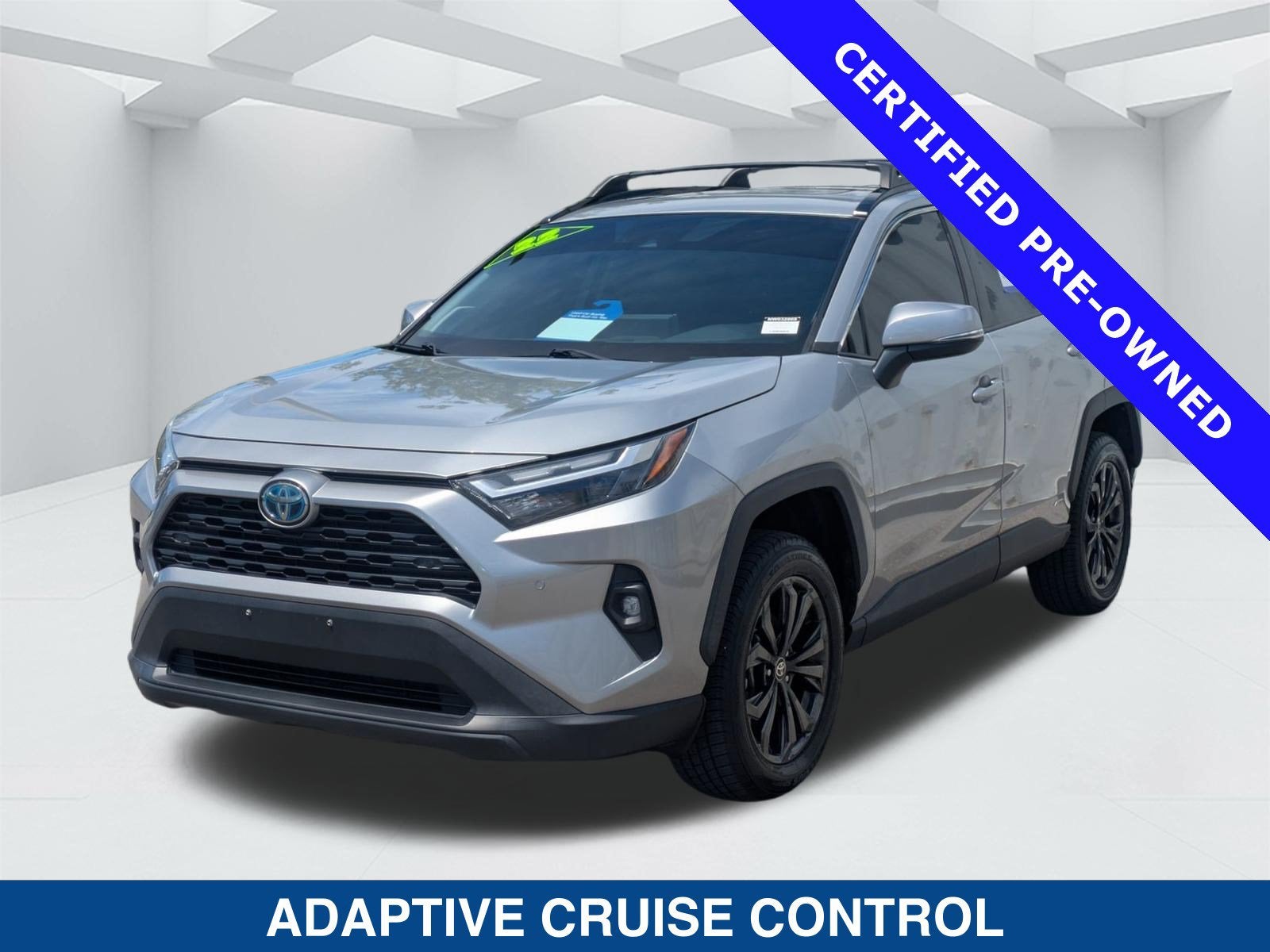 2022 Toyota RAV4 Hybrid XLE Premium