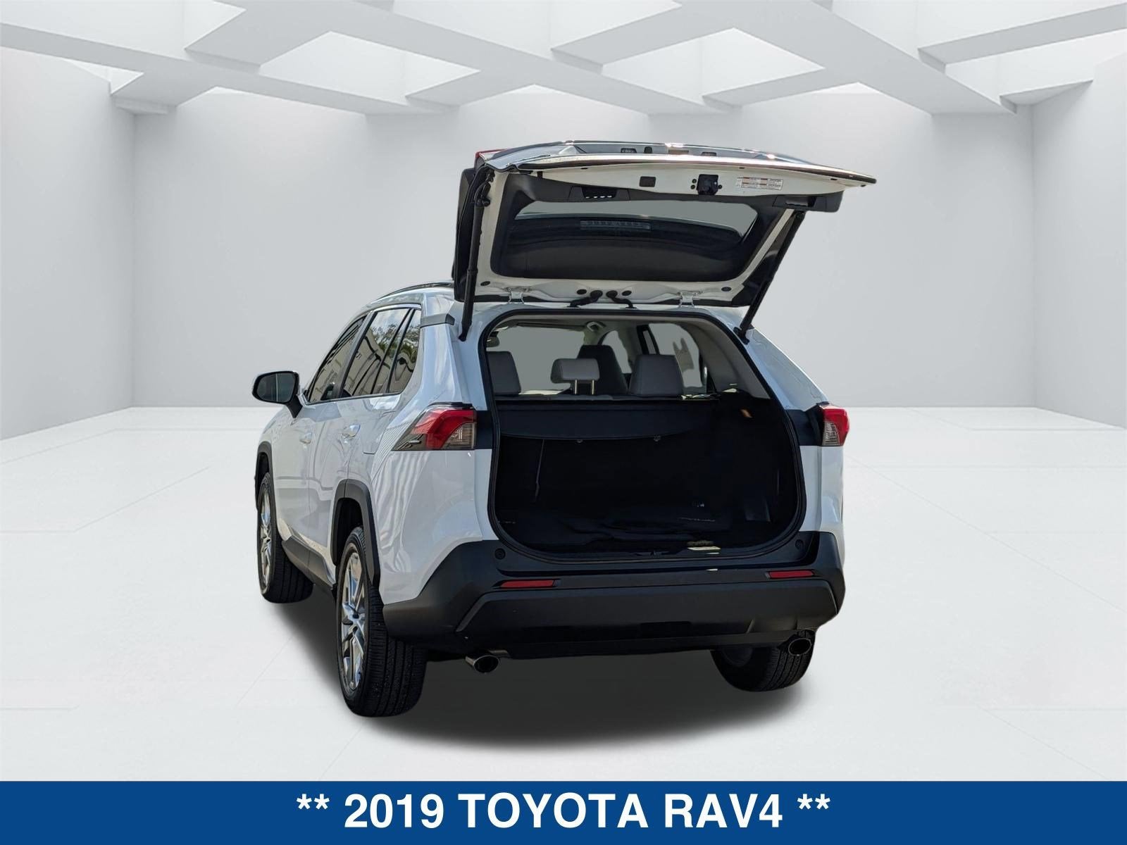 2019 Toyota RAV4 XLE Premium