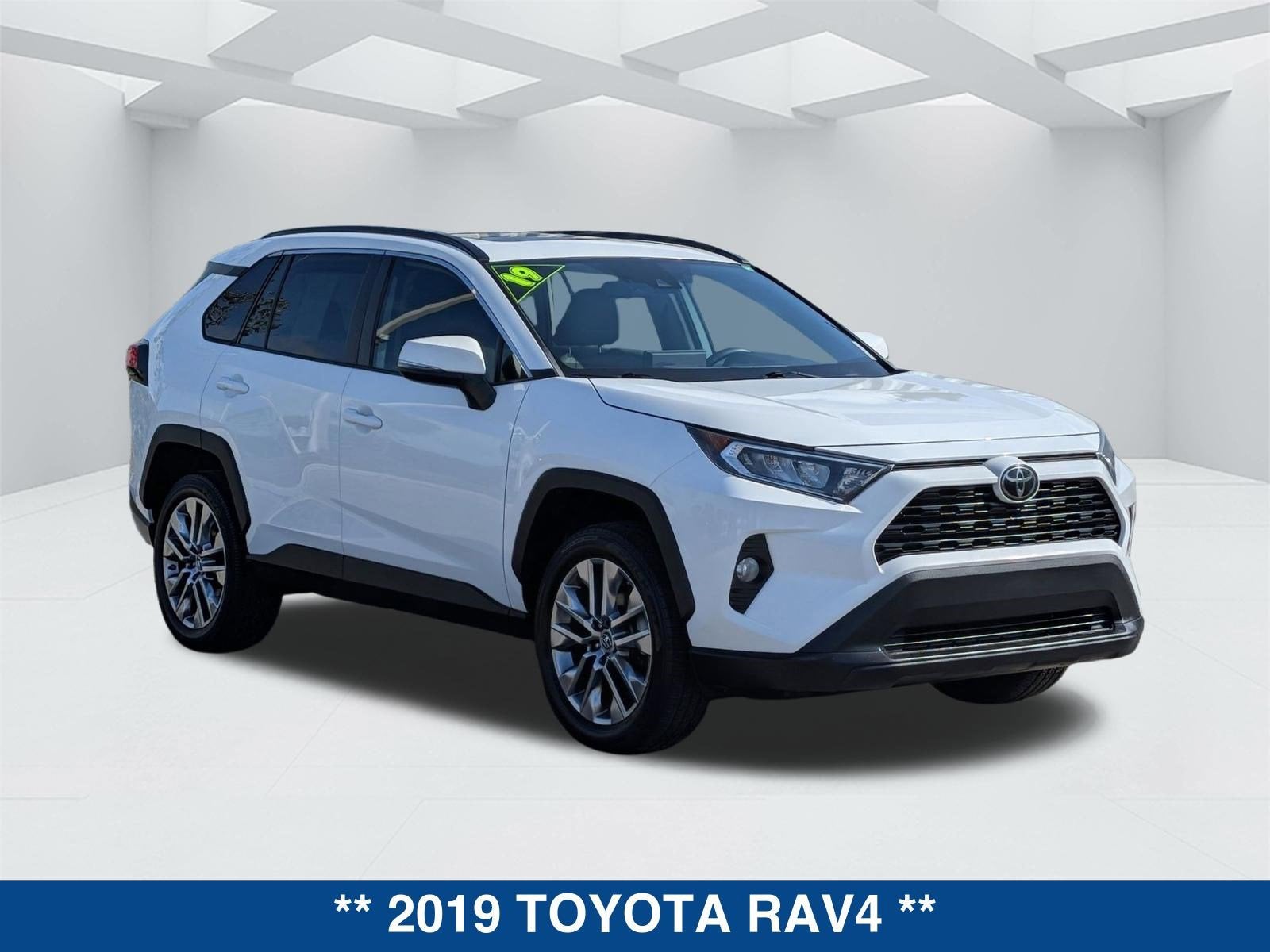 2019 Toyota RAV4 XLE Premium