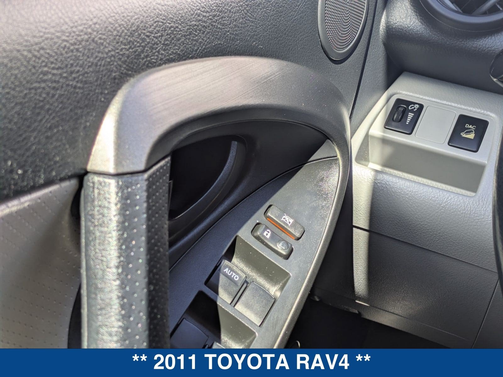 2011 Toyota RAV4 Limited