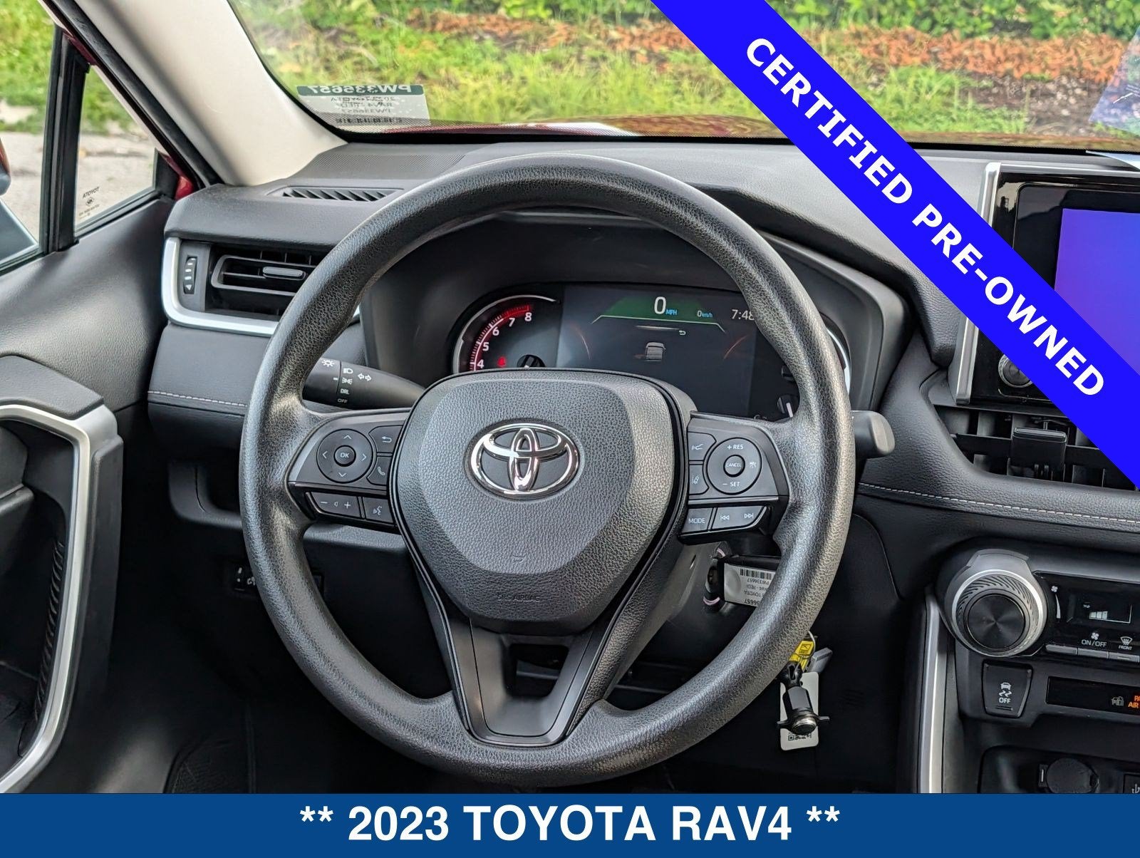 2023 Toyota RAV4 LE