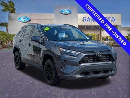 2023 Toyota RAV4 XLE