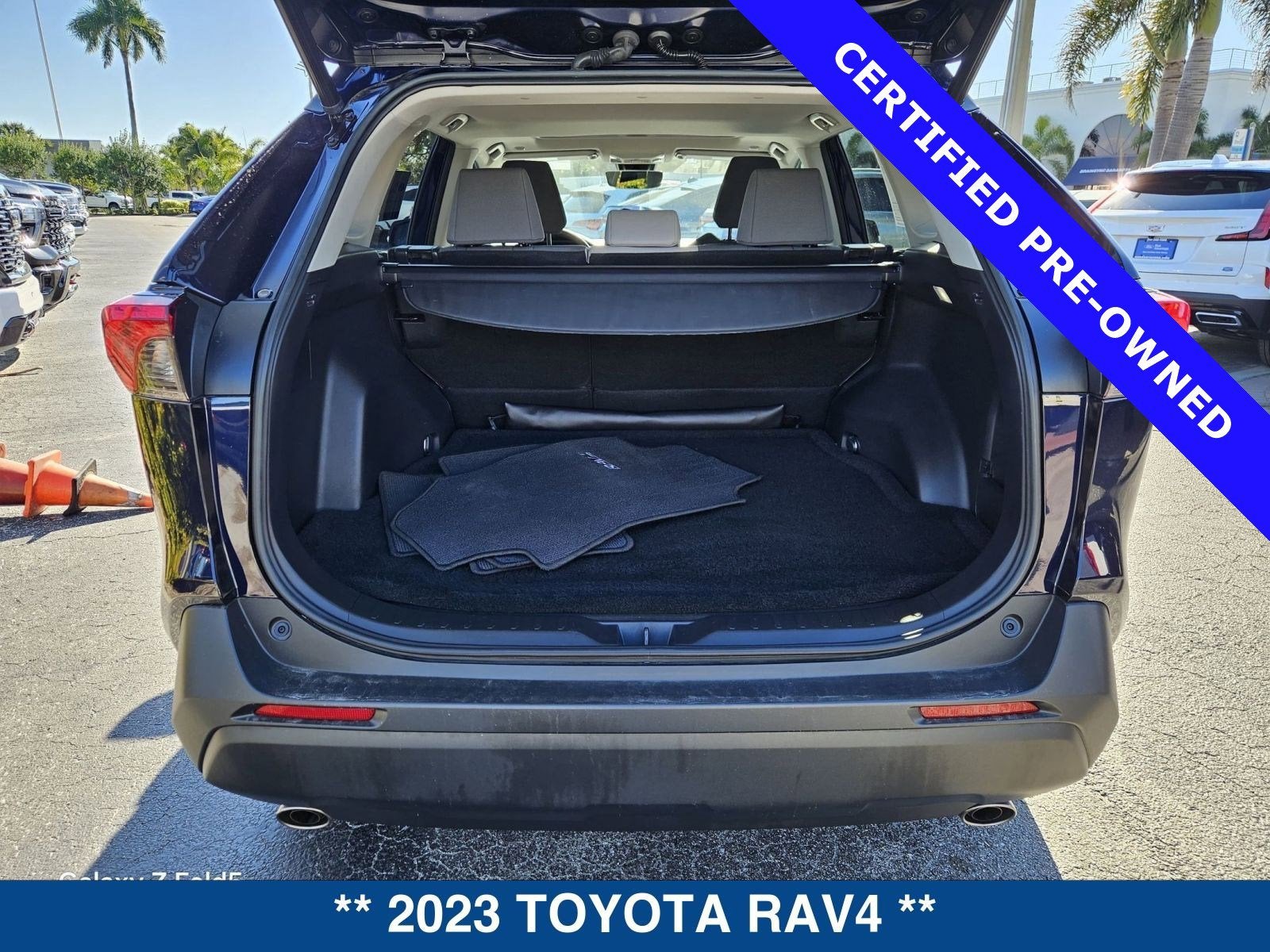 2023 Toyota RAV4 XLE