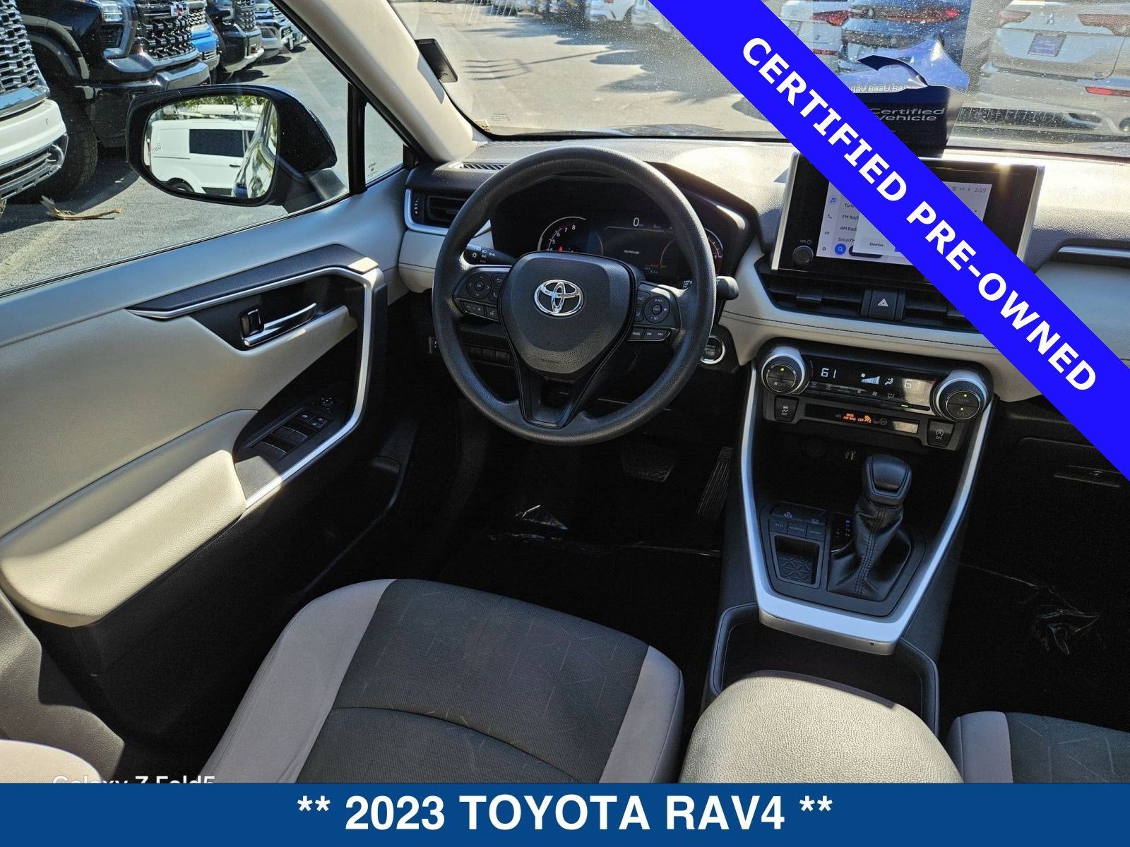 2023 Toyota RAV4 XLE