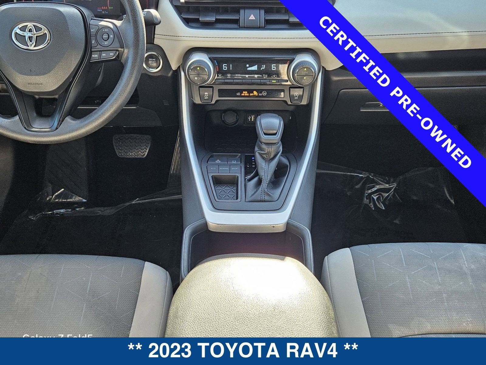 2023 Toyota RAV4 XLE