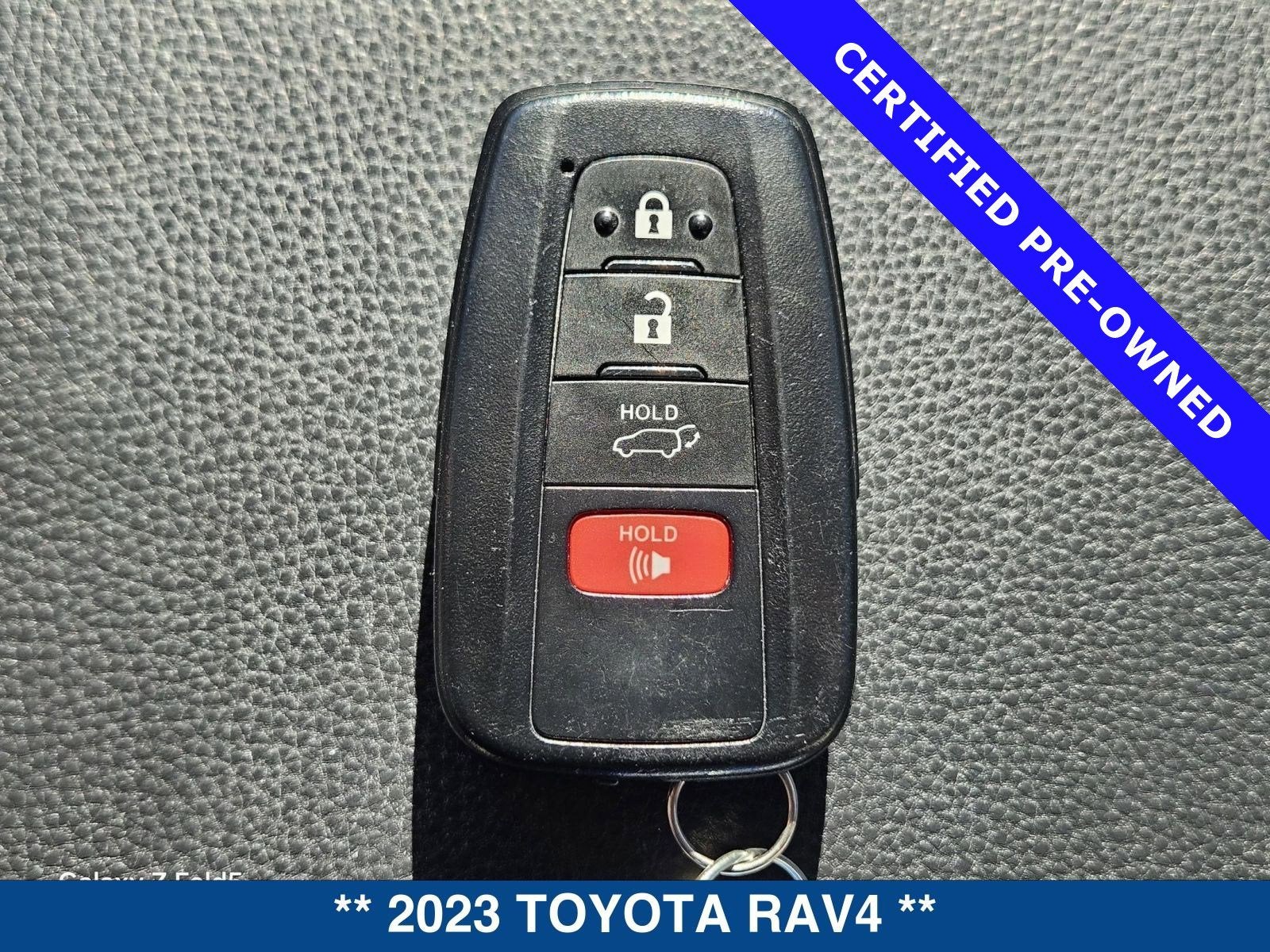 2023 Toyota RAV4 XLE