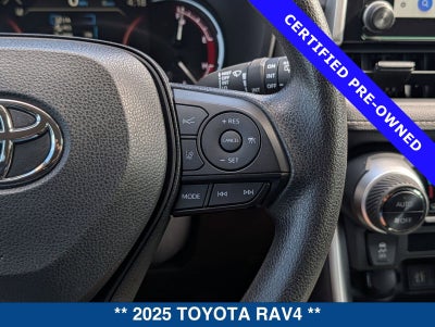 2025 Toyota RAV4 XLE