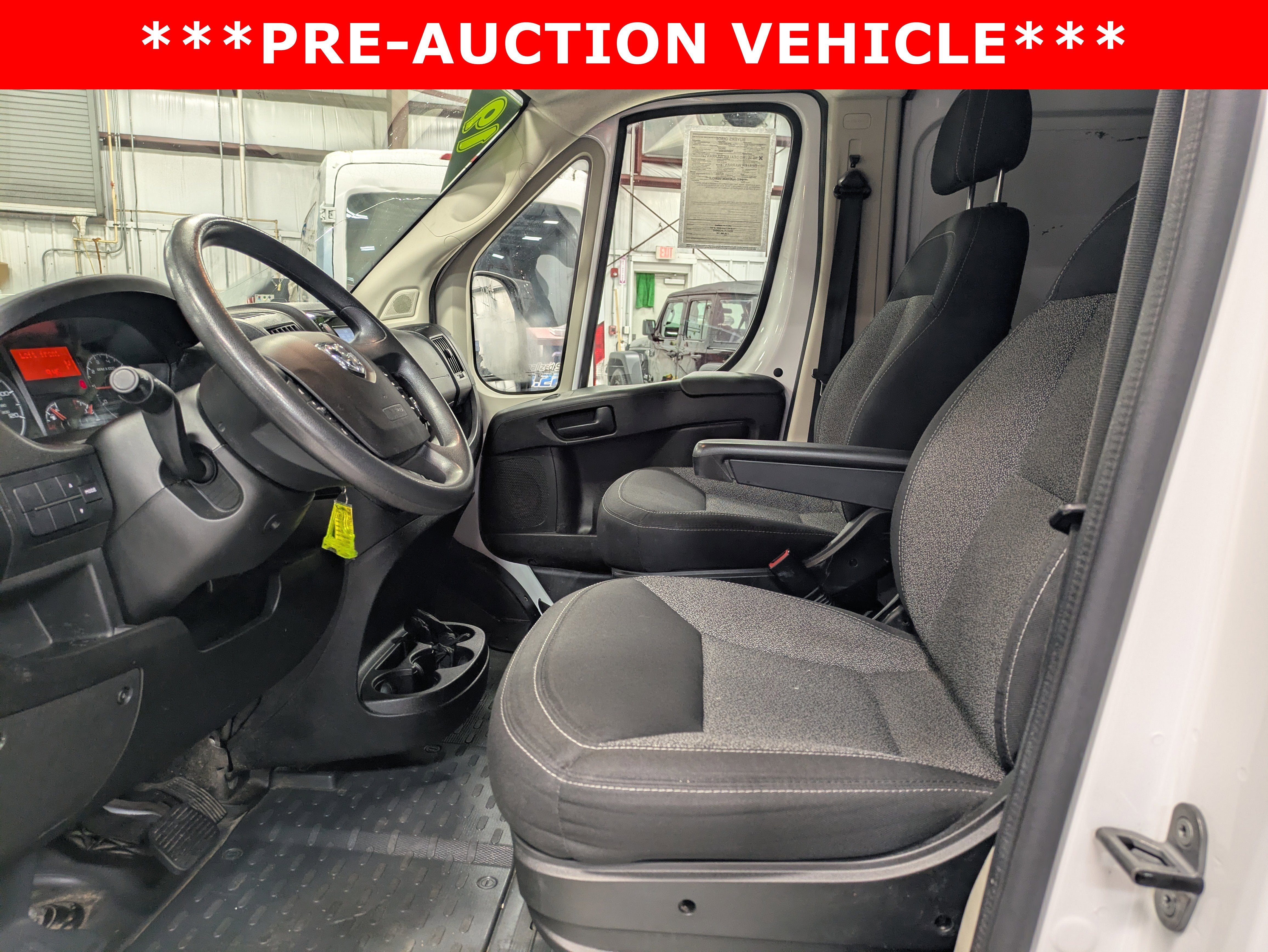2019 RAM ProMaster 2500 136 WB High Roof Cargo