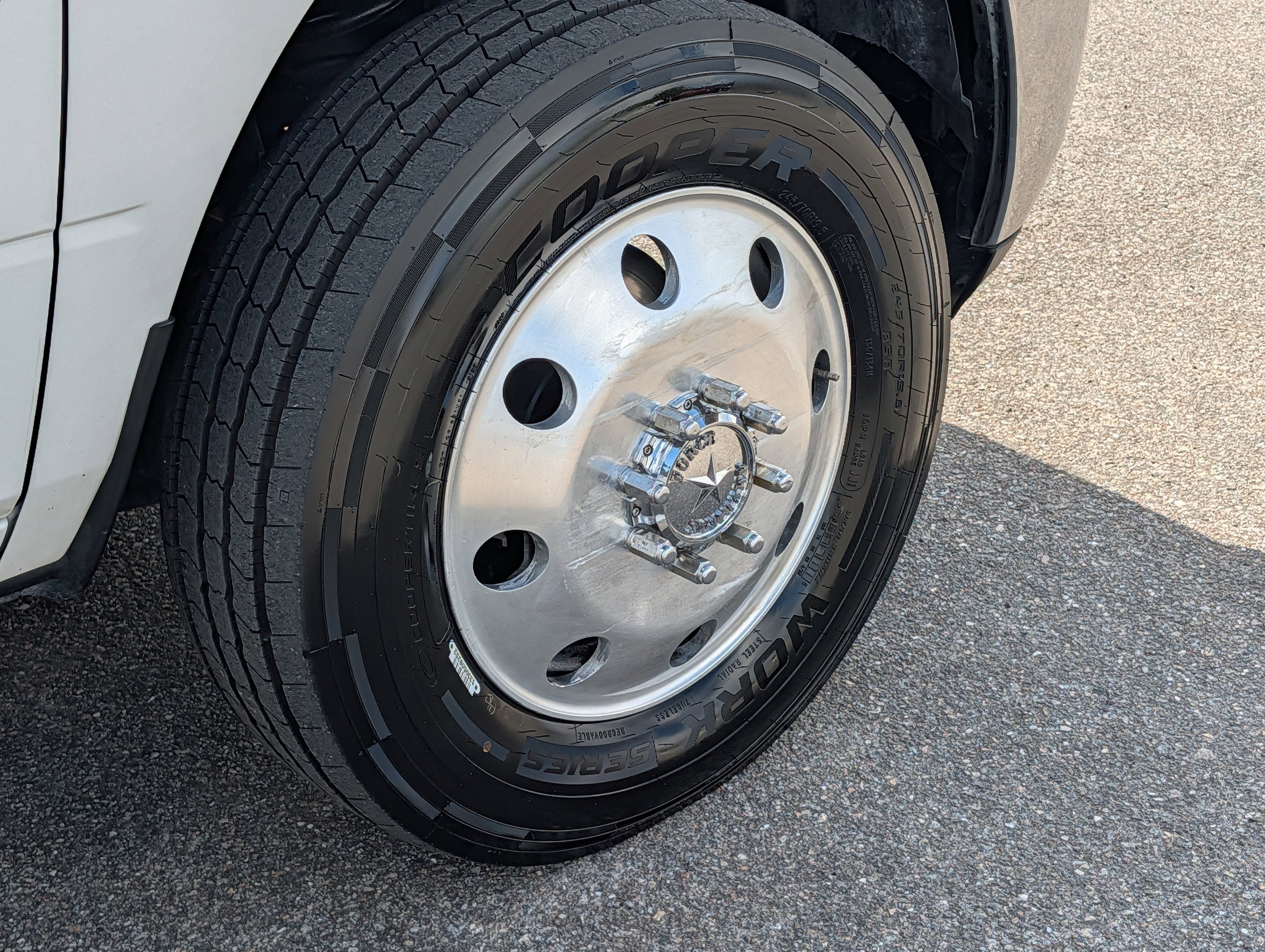 2016 RAM 3500 Chassis Cab Tradesman/SLT/Laramie