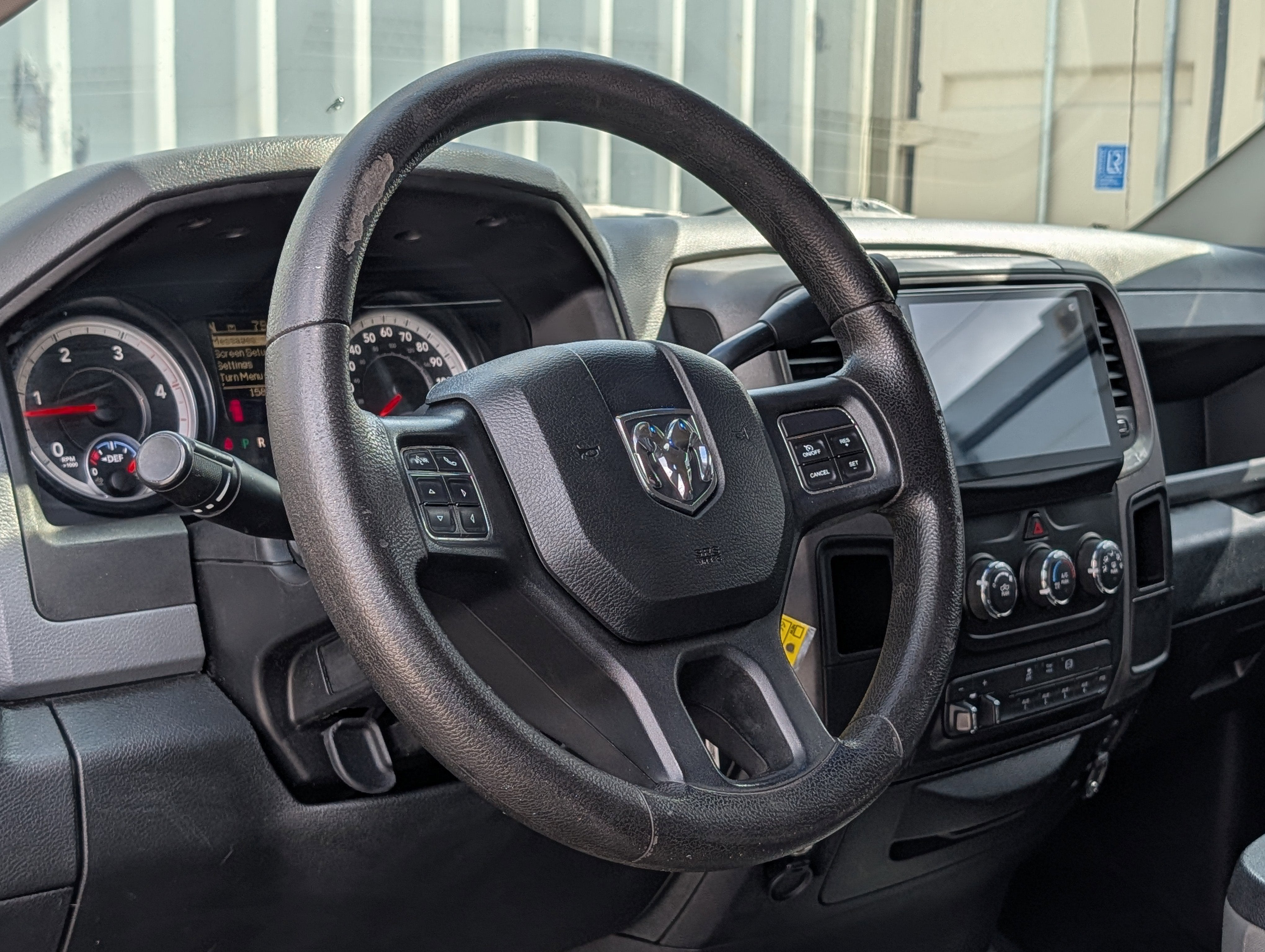 2016 RAM 3500 Chassis Cab Tradesman/SLT/Laramie