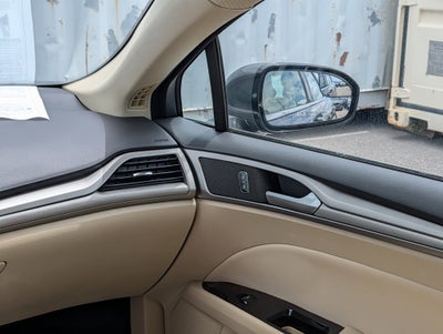 2016 Ford Fusion Hybrid SE