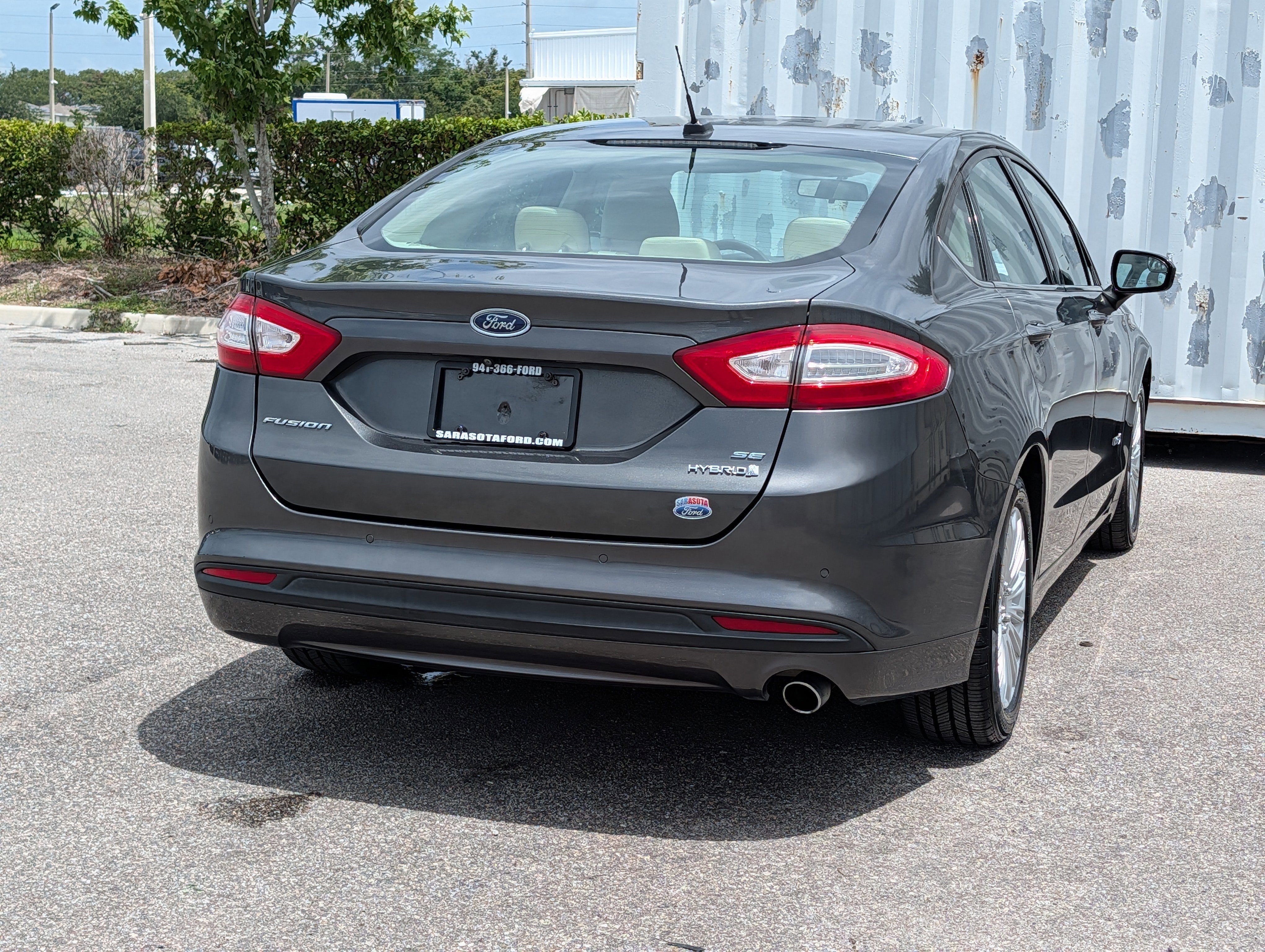 2016 Ford Fusion Hybrid SE