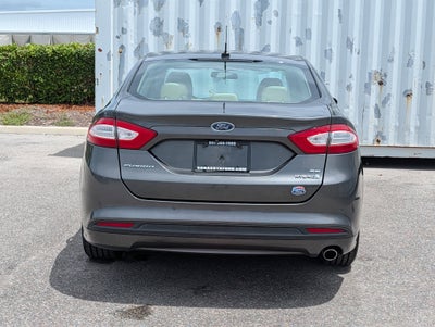 2016 Ford Fusion Hybrid SE