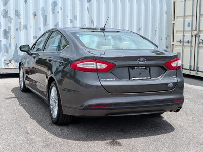 2016 Ford Fusion Hybrid SE