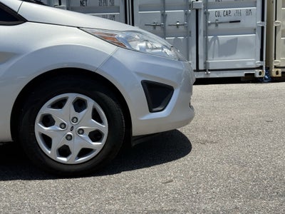 2013 Ford Fiesta SE