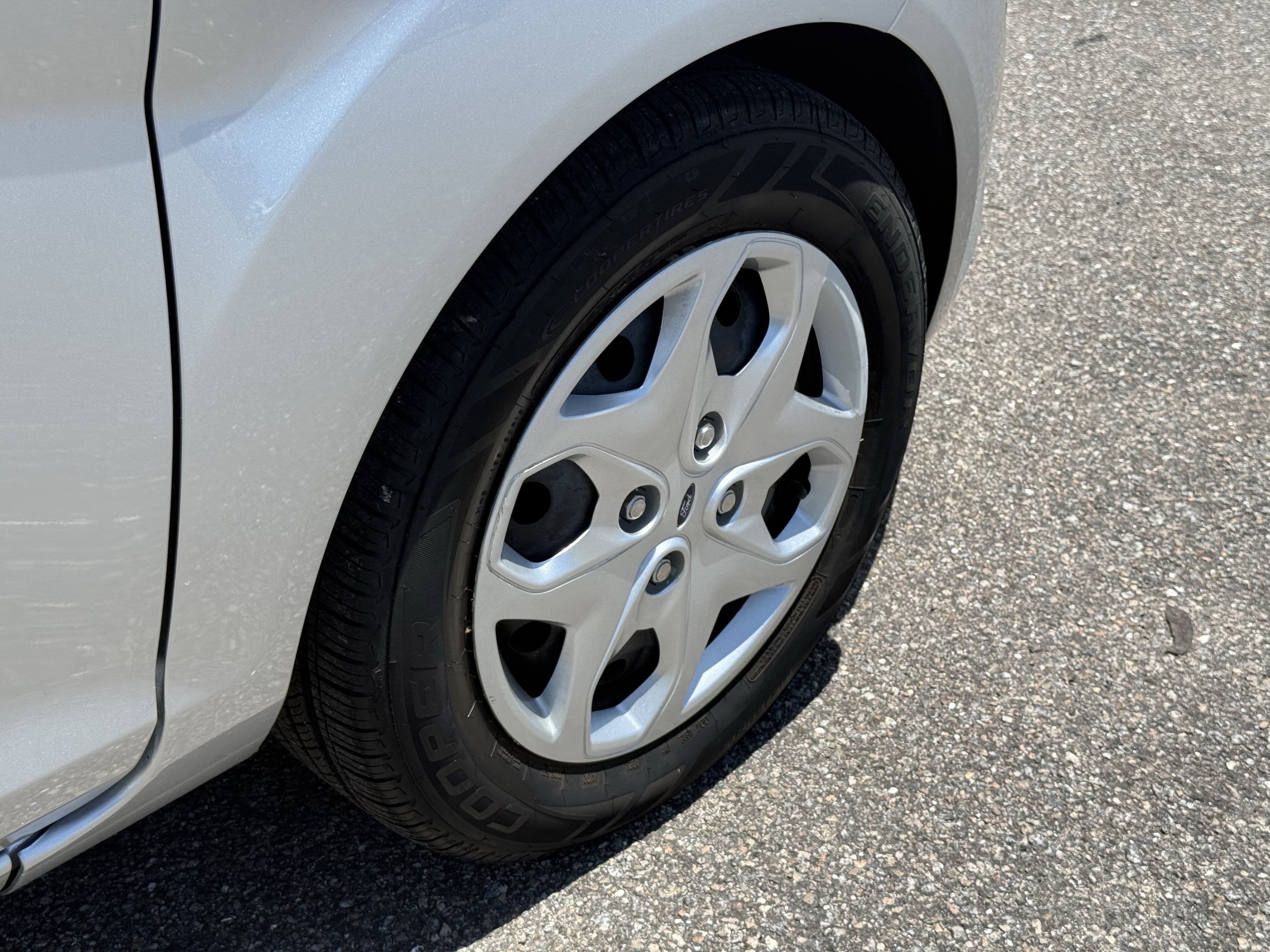 2013 Ford Fiesta SE