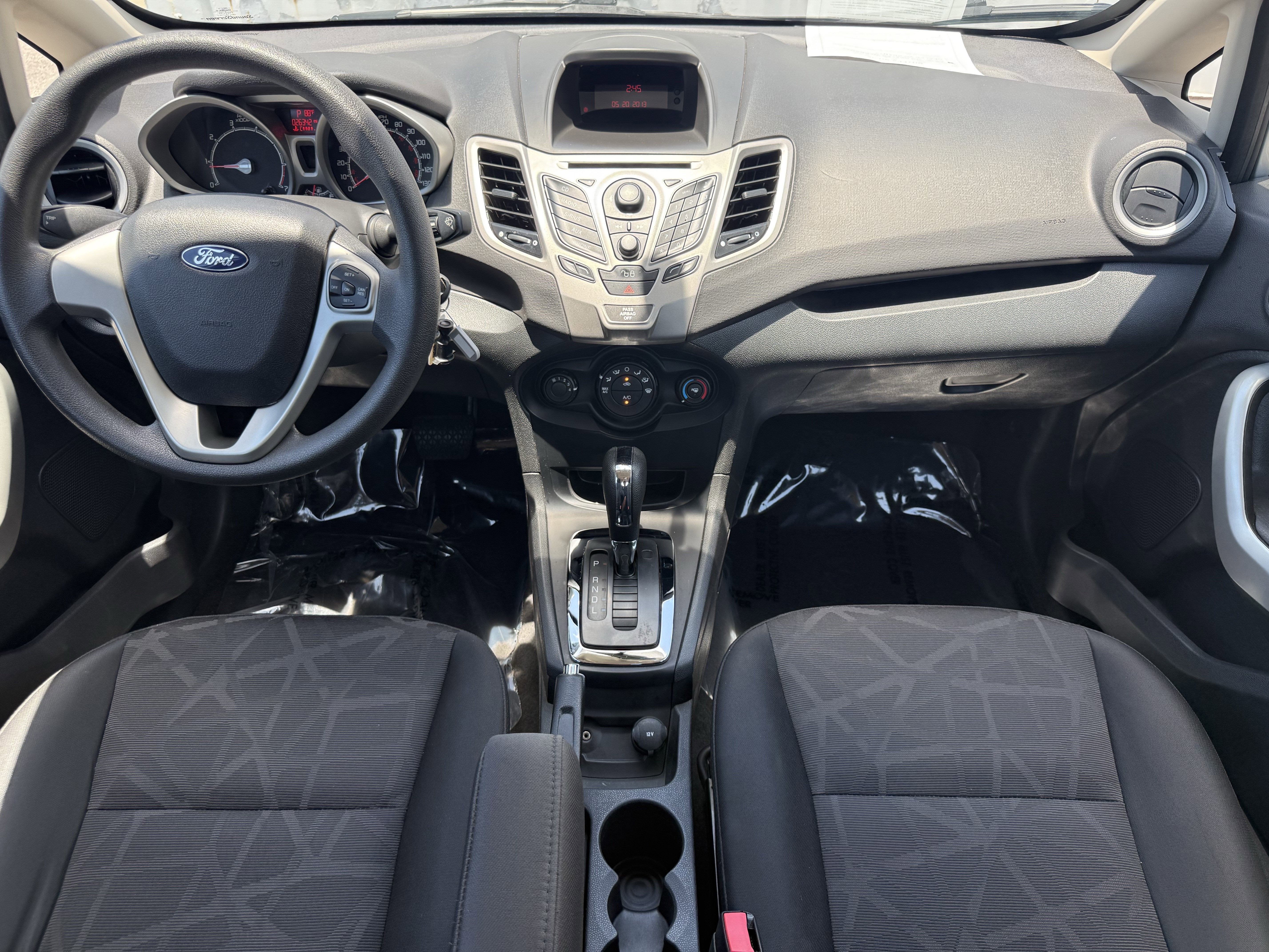 2013 Ford Fiesta SE