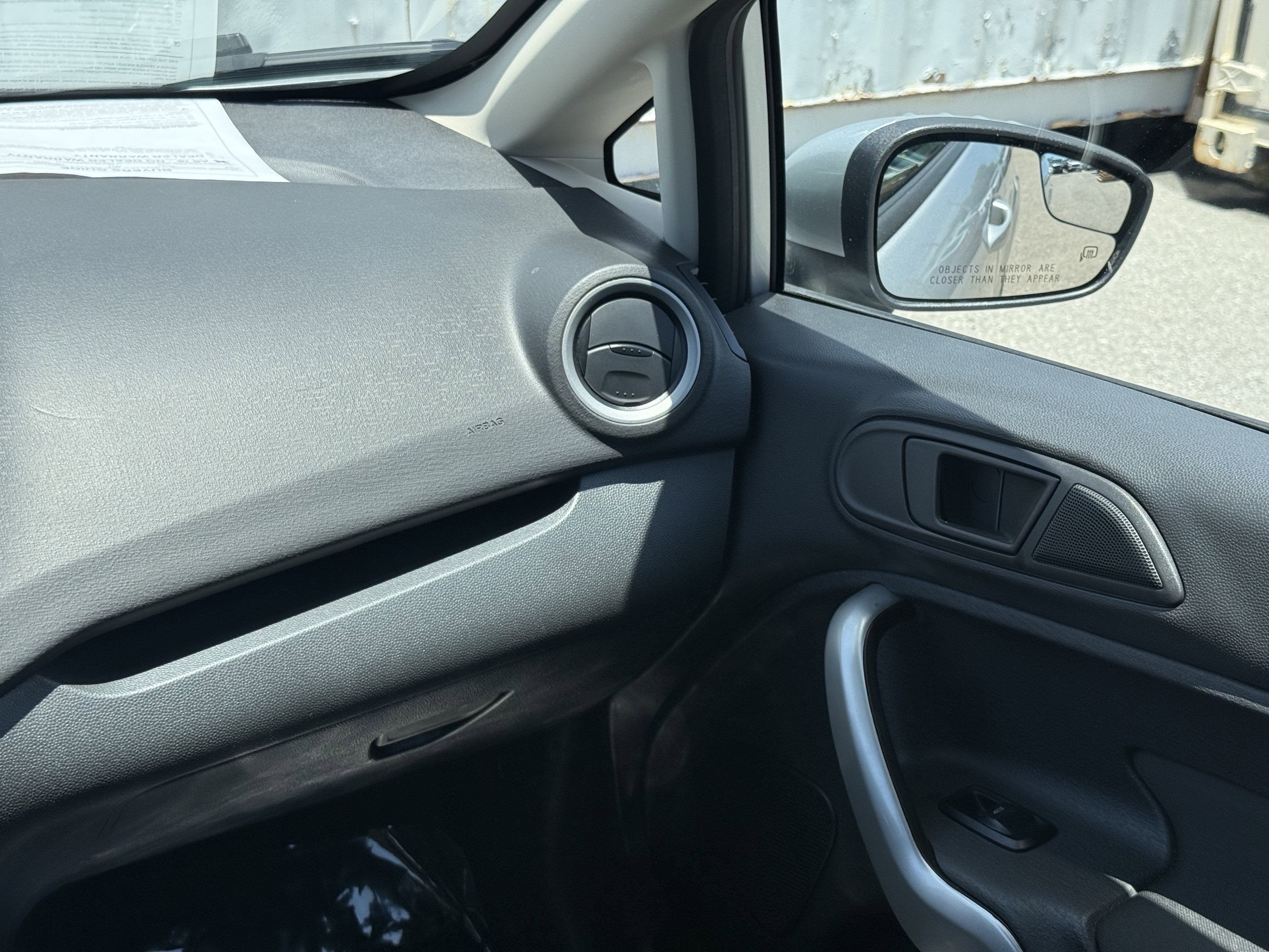 2013 Ford Fiesta SE