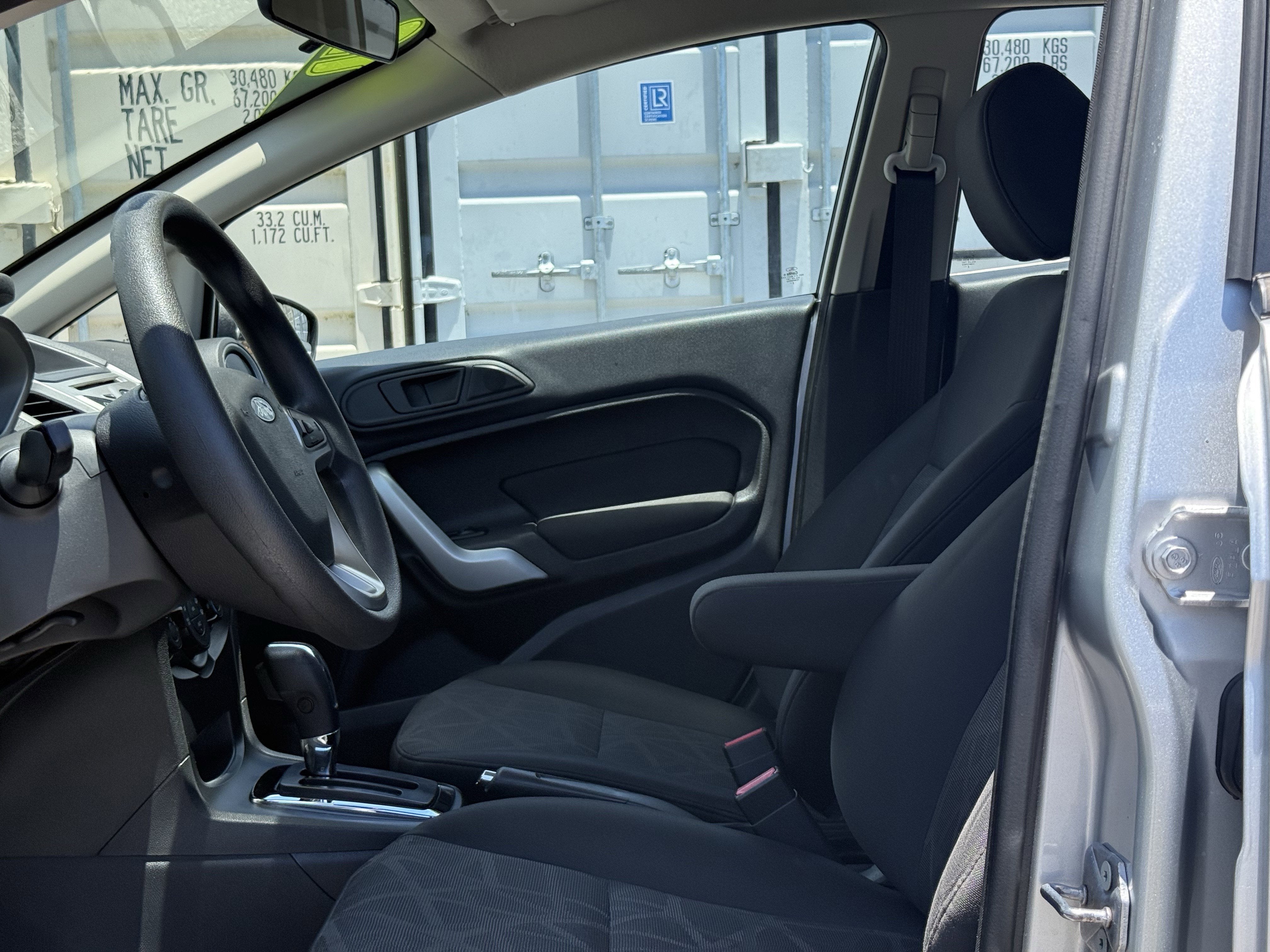 2013 Ford Fiesta SE
