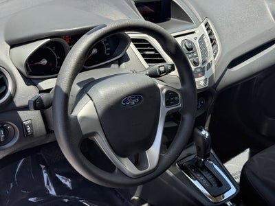2013 Ford Fiesta SE