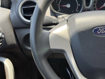 2013 Ford Fiesta SE