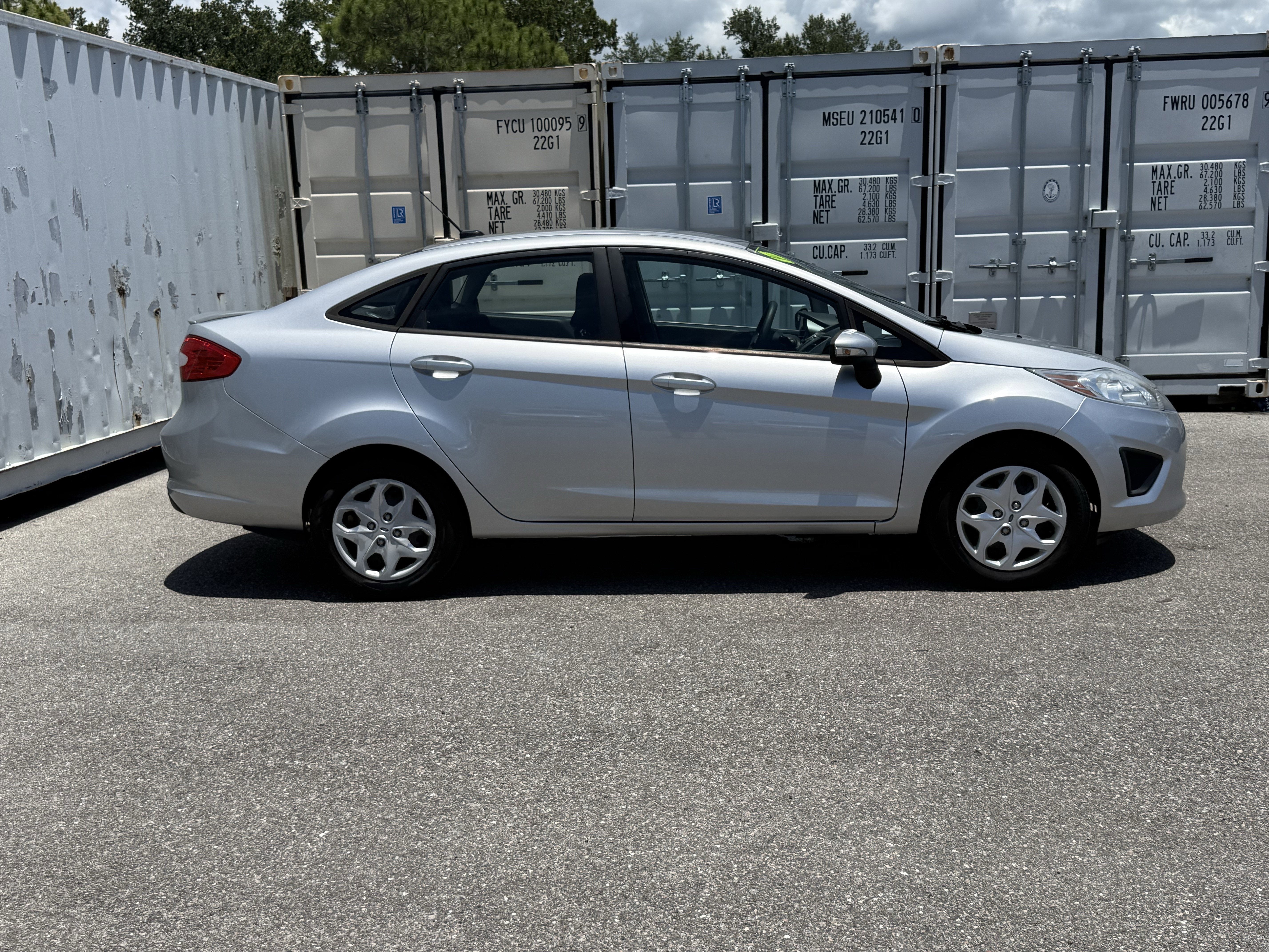 2013 Ford Fiesta SE