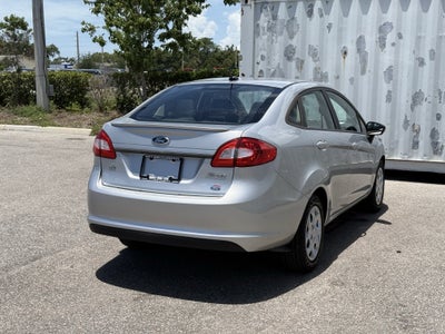 2013 Ford Fiesta SE