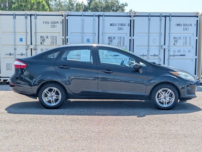 2017 Ford Fiesta SE