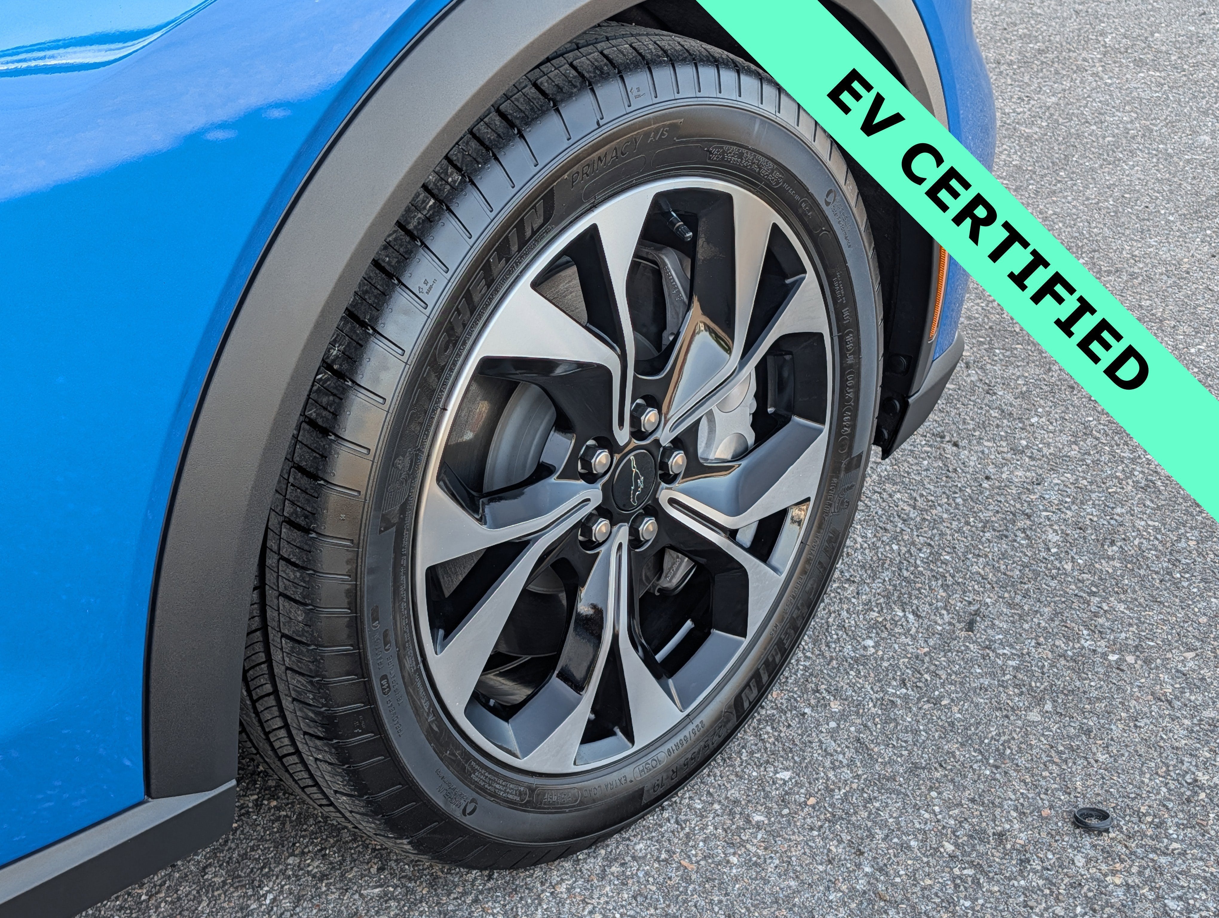 2025 Ford Mustang Mach-E Select