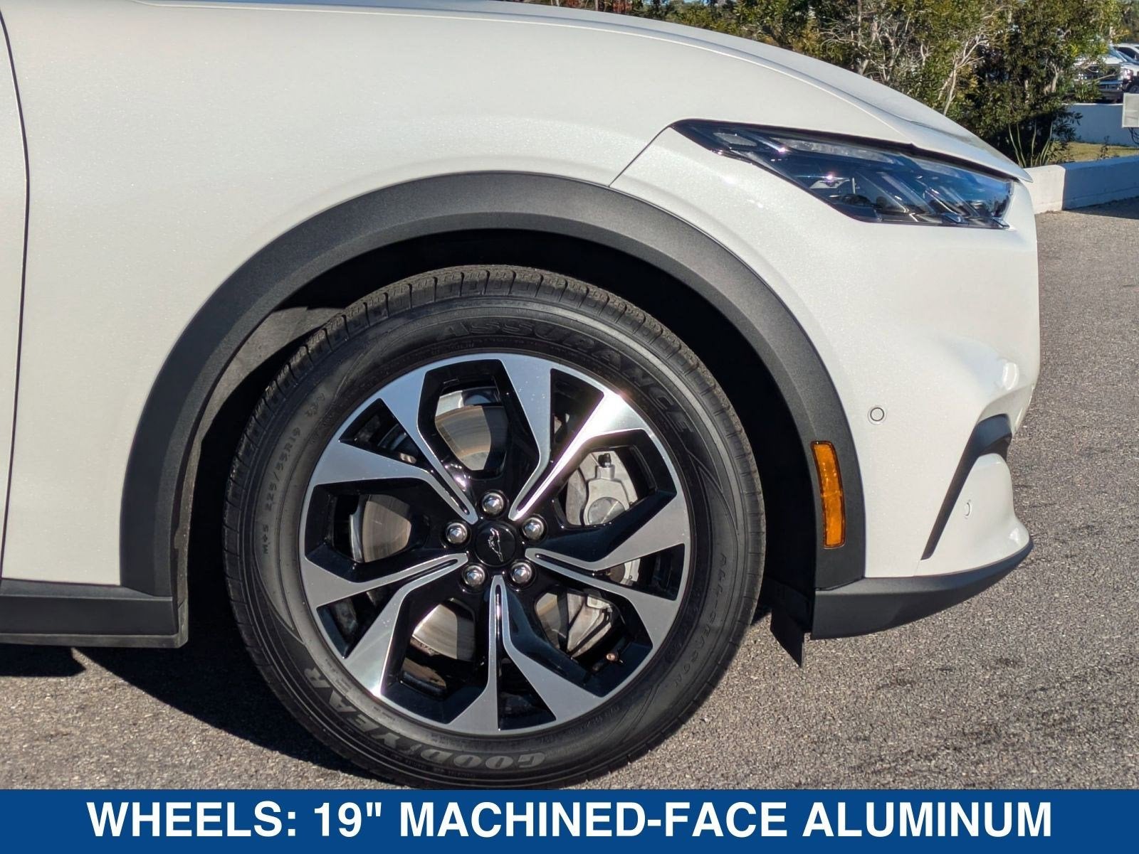 2024 Ford Mustang Mach-E Select