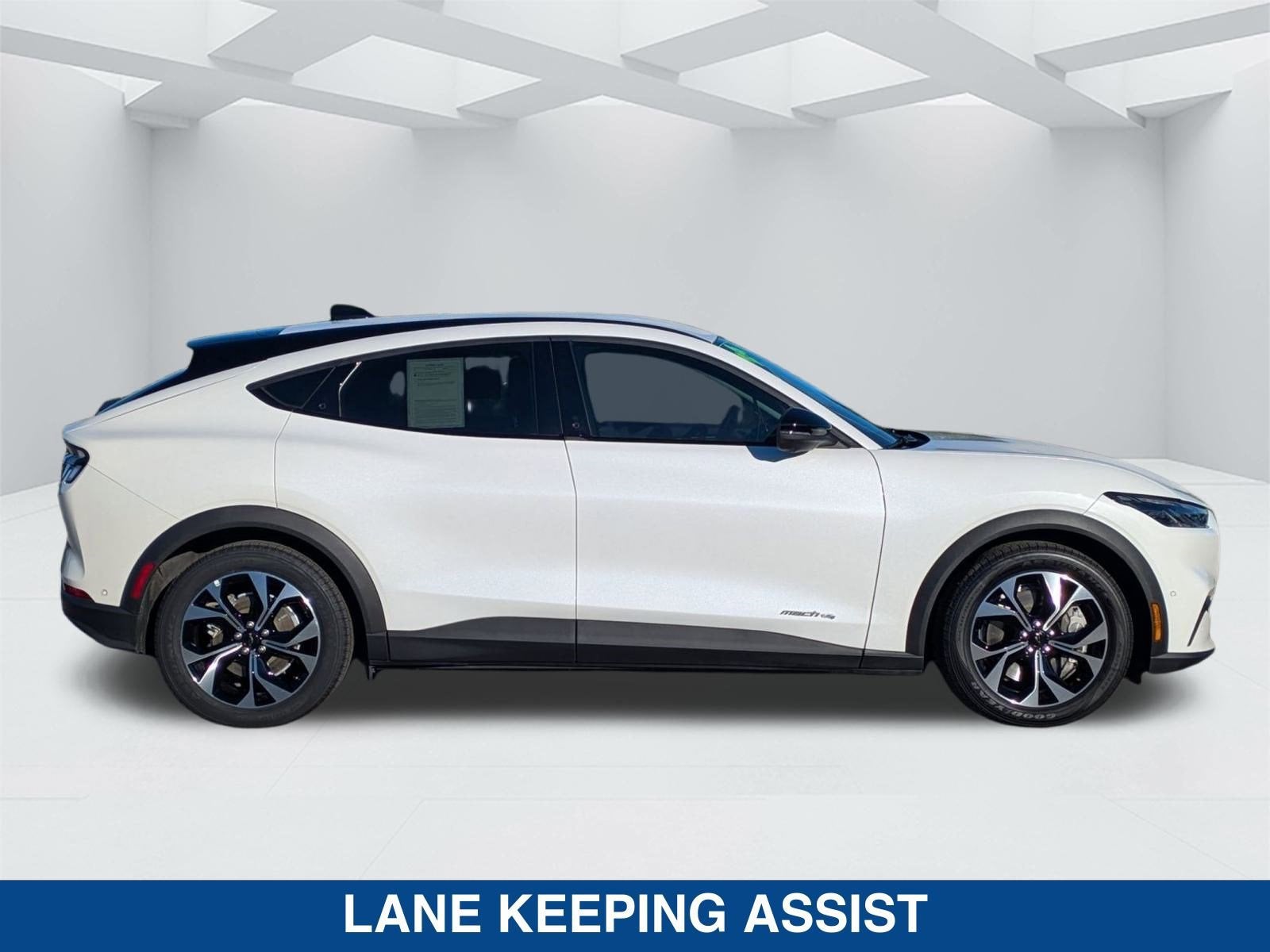 2024 Ford Mustang Mach-E Select